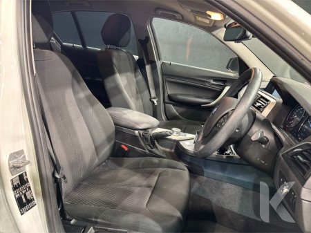 2019 BMW 1 Series - thumbnail 14