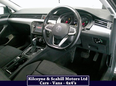 2021 Volkswagen Passat SE NAV TDI S-A DSG thumbnail