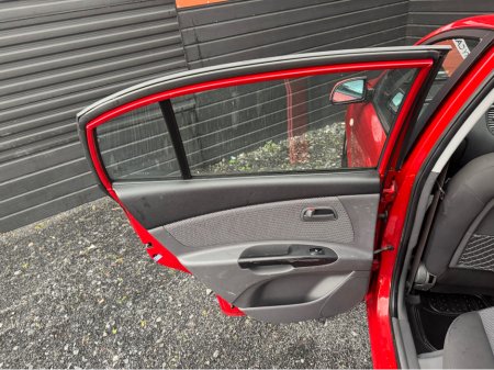 2010 Kia Rio 1.5 CRDI STRIKE 5DR €3,495 thumbnail