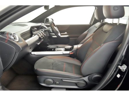 2022 Mercedes-Benz EQB - thumbnail 15