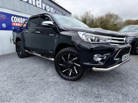 2016 Toyota Hilux - thumbnail 7