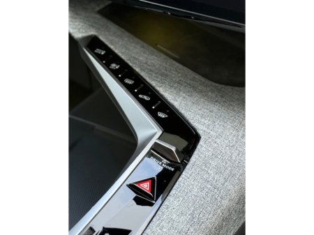 2025 Peugeot 3008 - thumbnail 32