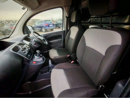 2019 Renault Kangoo - view 4