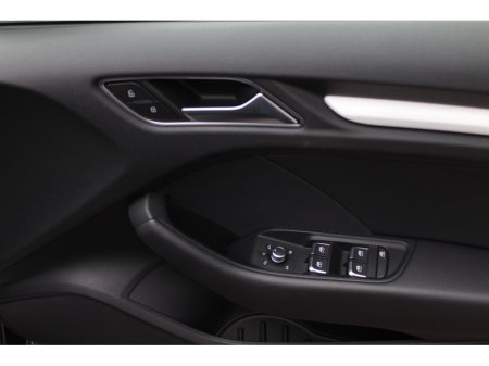 2019 Audi A3 - thumbnail 10