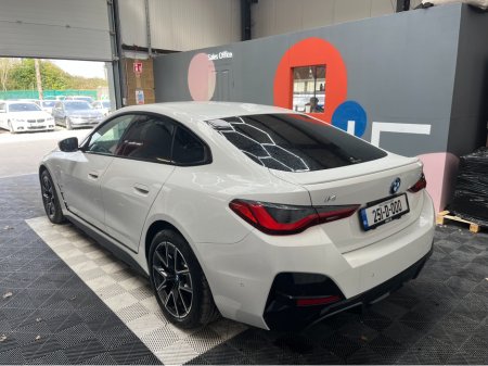 2025 BMW i4 - thumbnail 4