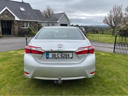 2018 Toyota Corolla - thumbnail 6