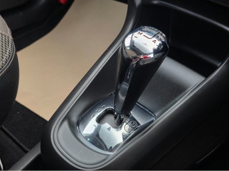 2015 Citroen C3 1.2 AUTO FULL MOON ROOF / LOW ROAD TAX / LOW MILEAGE €9,500 thumbnail