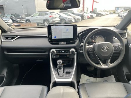 2025 Toyota Rav4 - thumbnail 8