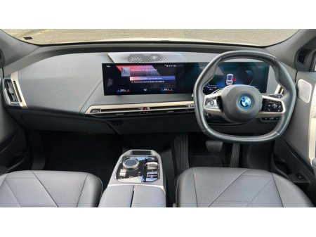 2023 BMW iX XDRIVE40 M SPORT EDITION // PANORAMIC ROOF €45,950 thumbnail