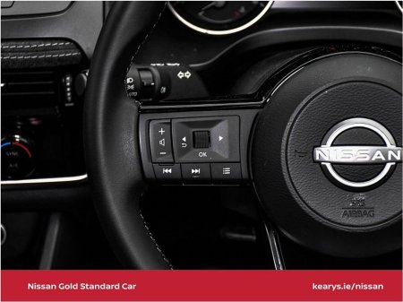 2026 Nissan Qashqai 1.3 PET MILD HYBRID SV thumbnail