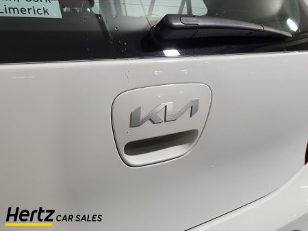 2024 Kia Picanto - thumbnail 11