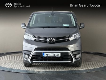 2024 Toyota Proace Verso - thumbnail 5