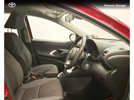 2024 Toyota Yaris 1.5 LUNA 4DR €23,995 thumbnail