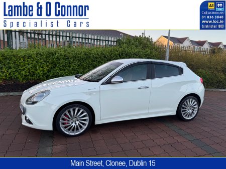 2016 Alfa Romeo Giulietta 1.4 AUTOMATIC *** SPORTIVIA  *** LEATHER **** HEATED SEATS **** 162 REG *** REVERSE CAMERA **** CARPLAY / ANDROID APPS *** BEST AVAILABLE **** €12,950