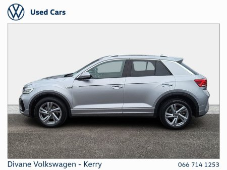 2025 Volkswagen T-Roc AUTO R-LINE 75 1.5 TSI PETROL 150 BHP €39,950 thumbnail