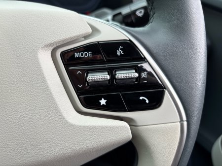 2023 Kia EV6 - thumbnail 17