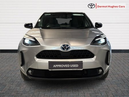 2023 Toyota Yaris Cross LUNA SPORT HYBRID AUTO €28,950 thumbnail