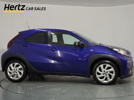 2023 Toyota Aygo X - photo 2