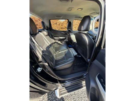 2016 Nissan Np300 - thumbnail 18