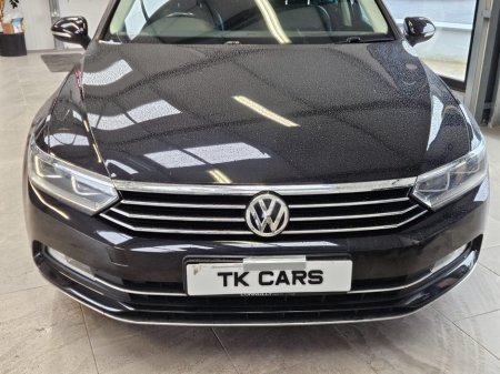 2016 Volkswagen Passat - thumbnail 4