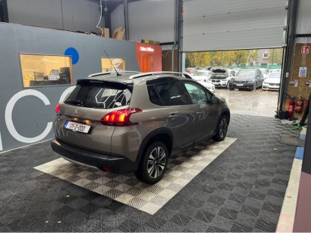 2017 Peugeot 2008 €13950! 2017 PEUGEOT 2008 1.2 AUTOMATIC CROSSCITY / HALF LEATHER / REVERSE CAMERA €13,950