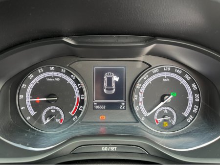 2020 Skoda Kodiaq 7 SEATER AUTOMATIC AMBITION 2.0 TDI 150HP €31,950 thumbnail