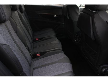 2020 Peugeot 5008 - thumbnail 16