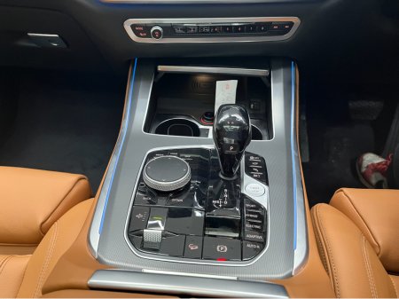 2022 BMW X5 ONLY 7K KMS! €59950! 2022 BMW X5 XDRIVE45E 3.0 AUTOMATIC / CRUISE CONTROL / 360° PARKING CAMERA / PANORAMIC SUNROOF / ELECTRIC MEMORY & HEATED SEATS €59,950 thumbnail