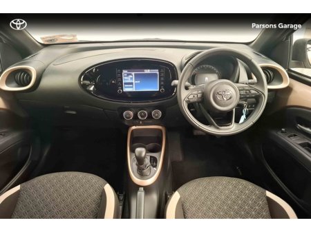 2023 Toyota Aygo X AYGO X 1.0 DESIGN S-CVT €19,995 thumbnail