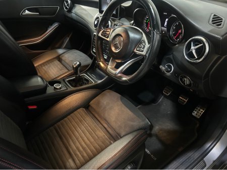 2018 Mercedes-Benz CLA Class - thumbnail 10