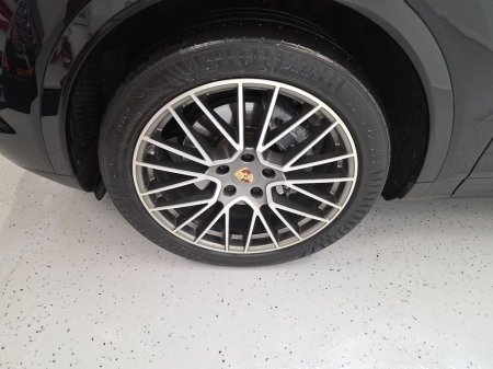 2023 Porsche Cayenne *E-HYBRID 3.0 V6 470BHP*PLATINUM EDITION* €74,950 thumbnail