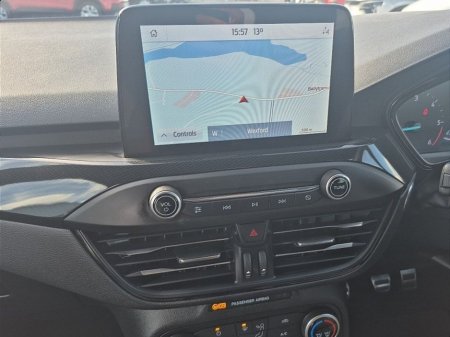 2021 Ford Focus - thumbnail 14