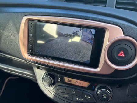 2013 Toyota Vitz NSP130 131D44841 €6,950 thumbnail