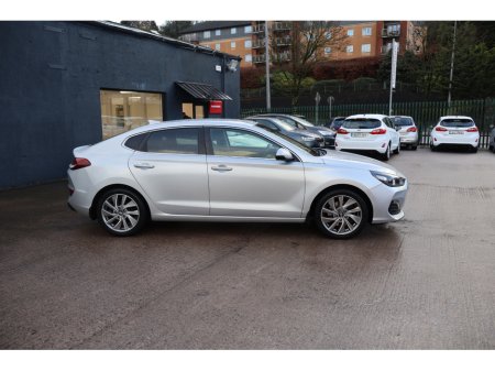 2018 Hyundai i30 FASTBACK 5DR Low Mileage Huge Spec! €14,495 thumbnail