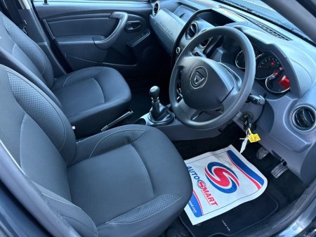 2017 Dacia Duster - thumbnail 2