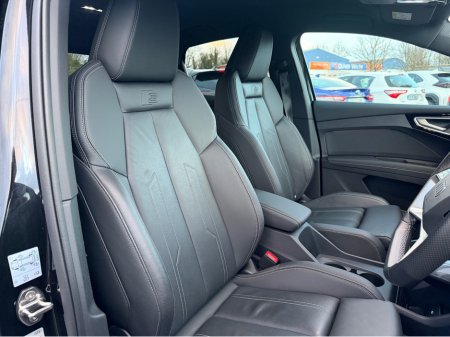2025 Audi Q4 e-tron 82kwh long Range - S Line Black Ed - Quattro €47,940 thumbnail