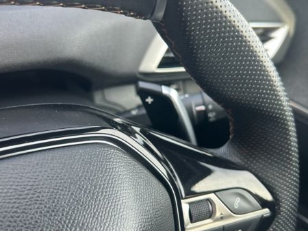 2019 Peugeot 3008 - thumbnail 21