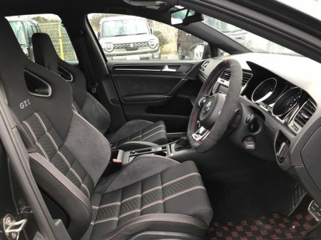 2016 Volkswagen Golf - thumbnail 6