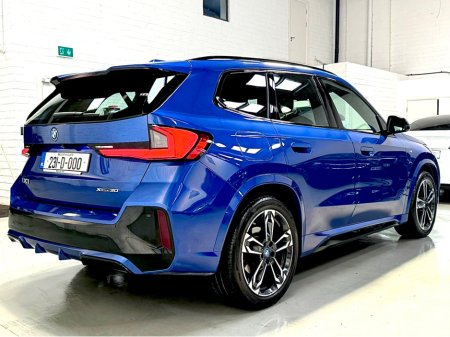 2023 BMW iX1 - photo 6