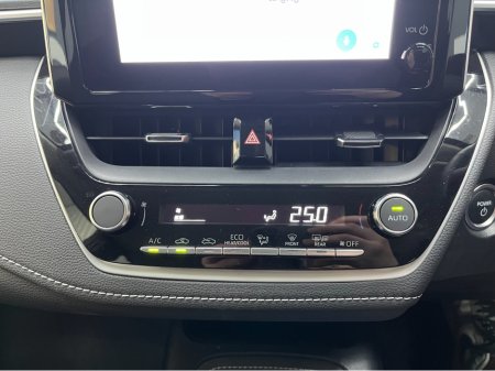 2024 Toyota Corolla - thumbnail 17