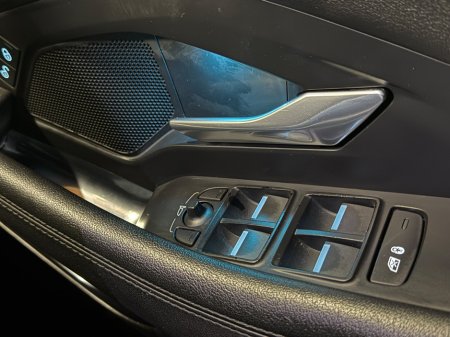 2020 Jaguar E-Pace - thumbnail 24