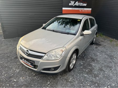 2008 Opel Astra CLUB 1.4 I 16V 5DR €2,495