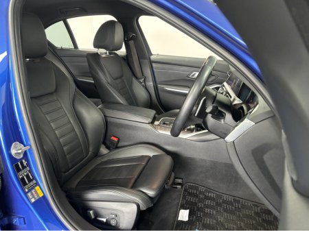 2020 BMW 3 Series - thumbnail 6