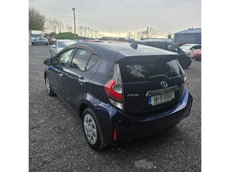 2018 Toyota Aqua - thumbnail 6