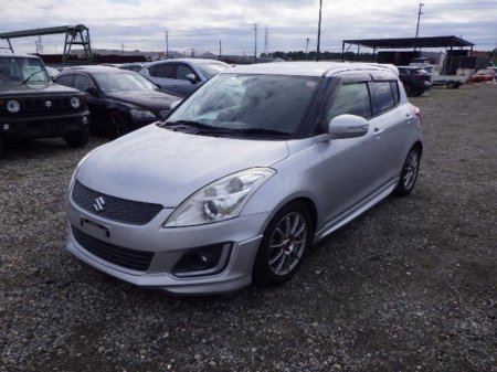 2014 Suzuki Swift - thumbnail 3