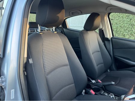 2018 Mazda Mazda2 EXECUTIVE SE 1.5 PETROL //IRISH CAR//LOW MILES// €12,950 thumbnail