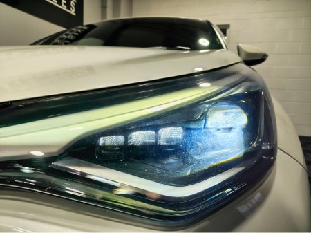 2022 Toyota C-HR - thumbnail 3