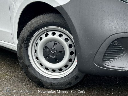 2026 Mercedes-Benz Vito - view 2