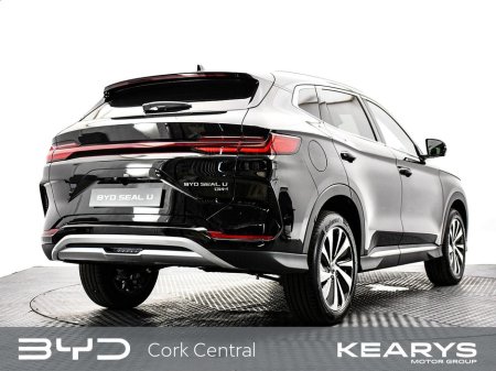 2025 BYD Seal U DM-i BOOST FWD "DEMO MODEL" €41,990 thumbnail