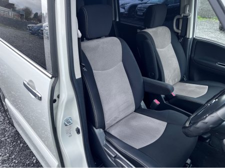 2014 Nissan Serena 2014 Nissan Serena Self Charging Hybrid Automatic 8 Seater €11,950 thumbnail